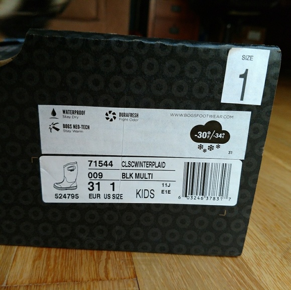 Bogs black purple plaid winter rain boot -30F - Picture 4 of 4